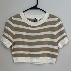 H&M Striped Beige and White Cropped Sweater